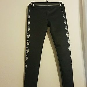 Restyle moon leggings